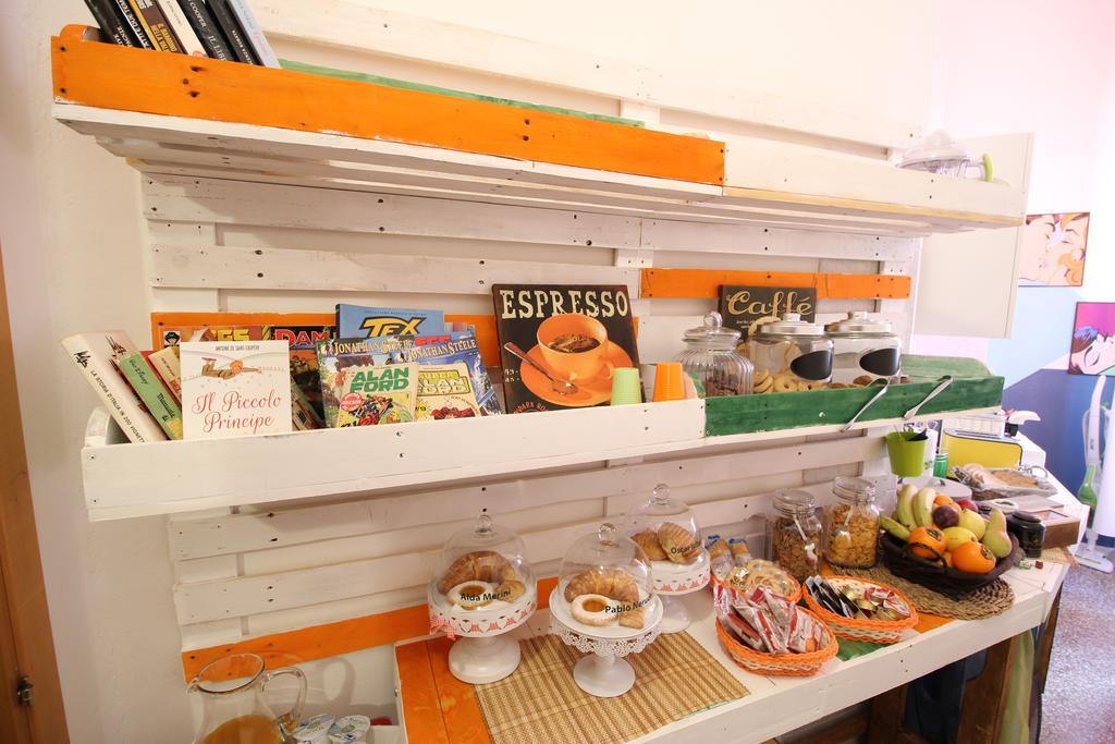 Bed 'N Books Sassari Bagian luar foto